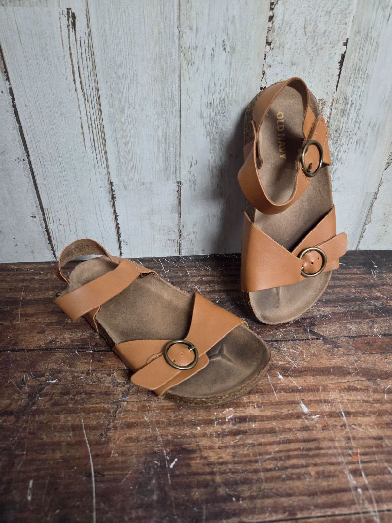 TAN OLD NAVY BUCKLE SANDALS, SHOES 9