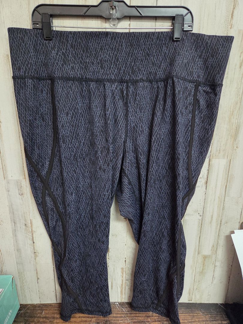 BLACK LIVI SZ22/24 DIAMOND CROP LEGGINGS, LADIES 3X