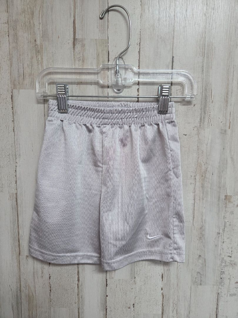 GREY NIKE LOGO SHORTS, BOY 24M