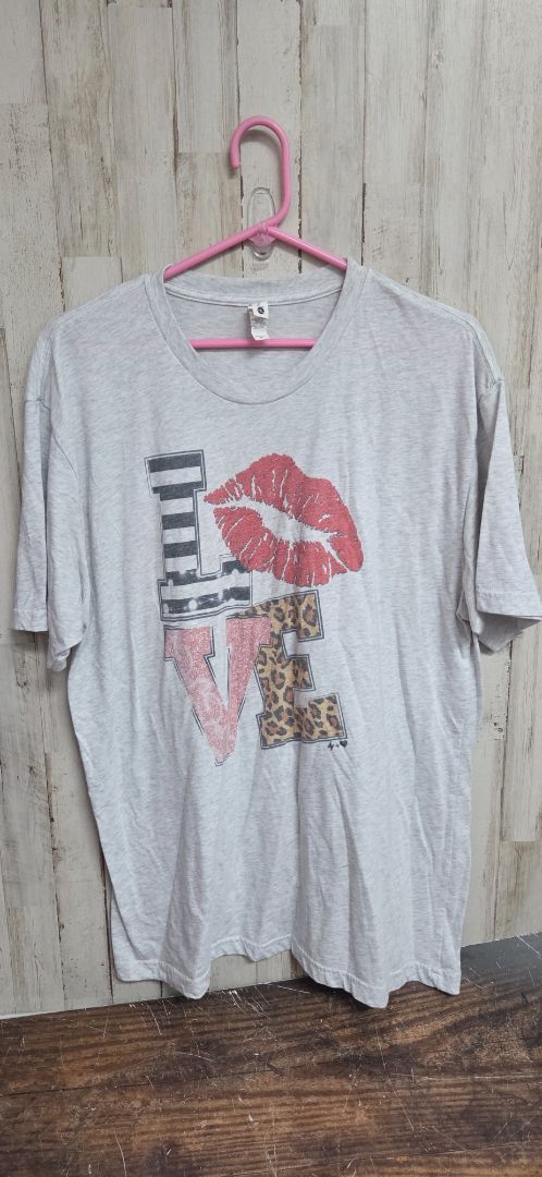 GREY NEXT LEVEL LOVE KISS TEE, LADIES XL