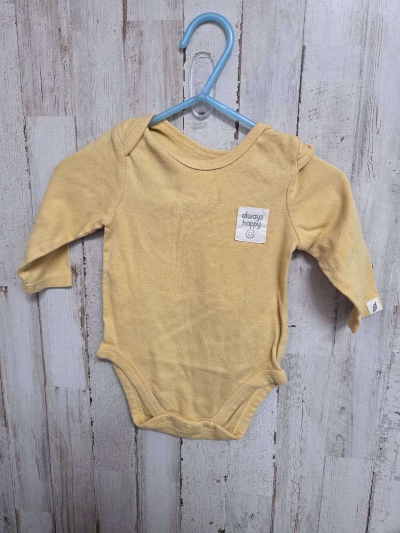 MUSTARD EASY PEASY ALWAYS HAPPY ONESIE, BOY 0-3M