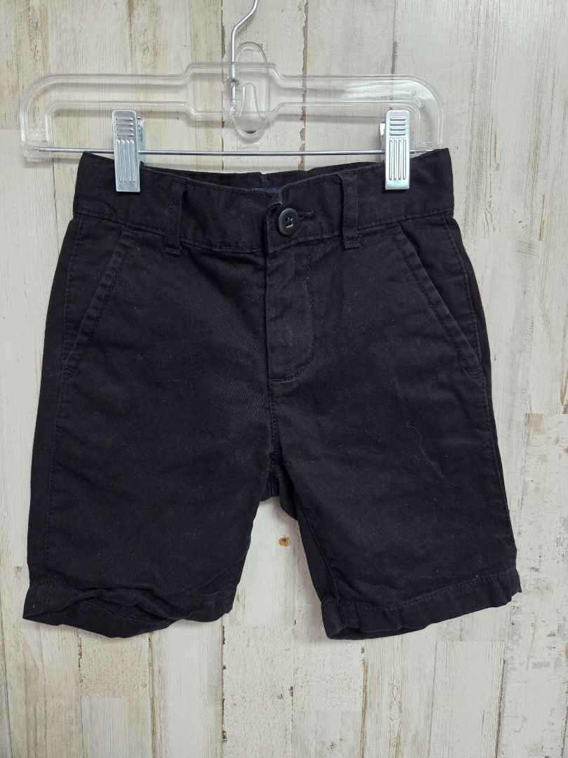 black CHILDRENS PLACE botton shorts, boy 5s
