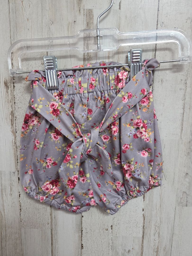 grey boutique floral shorts, girl 12-18m