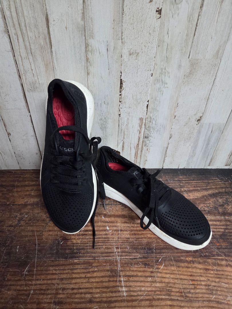 BLACK CROCS RUBBER SNEAKERS, SHOES A8