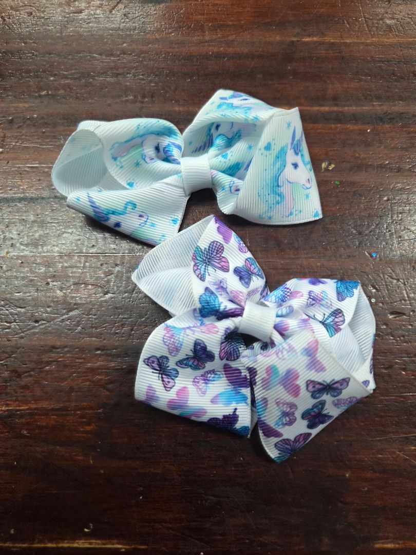 Small Unicorn/butterfly bows