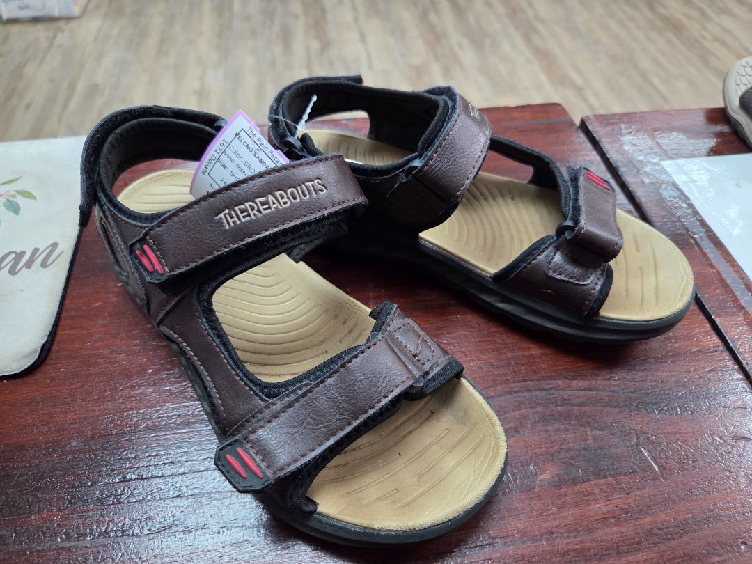 BROWN THERABOUTS VELCRO SANDALS, SHOES Y4