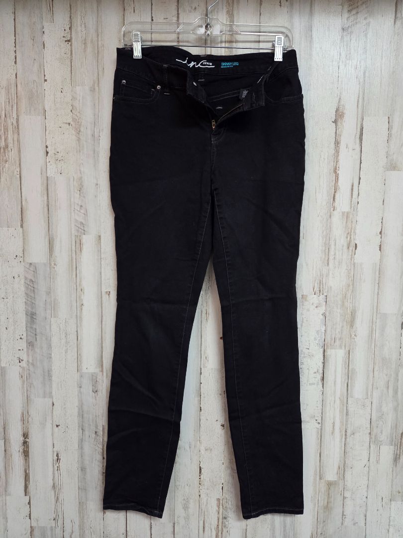 BLACK INTERNATIONAL CONCEPTS SZ 6 SKINNY LEG JEANS, LADIES M