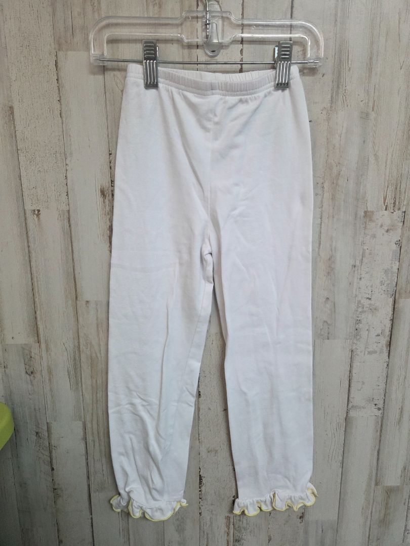 white boutique ruffle pants, girl 5