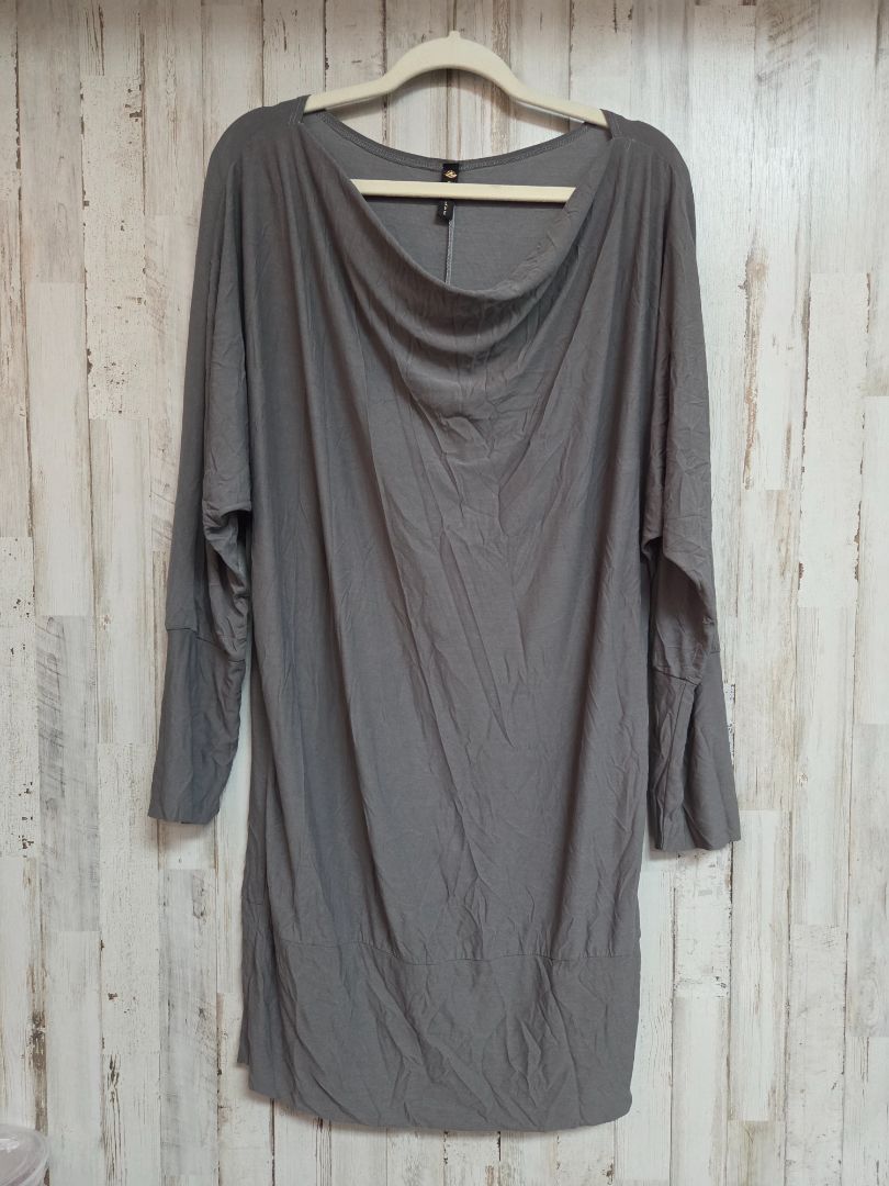 GREY CASSALEE SCOOP NECK TUNIC, LADIES XL