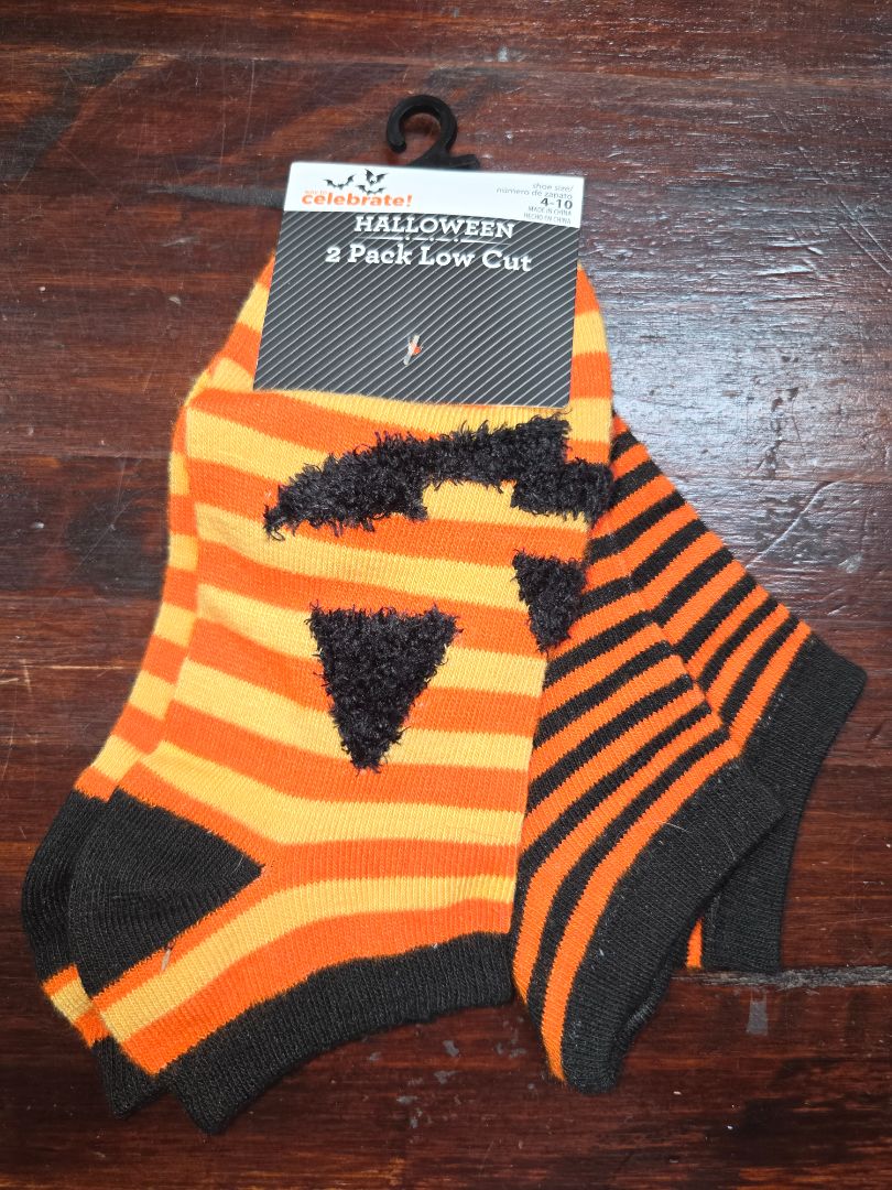 ORANGE CELEBRATE HALLOWEEN SOCKS, ACCESSORIES