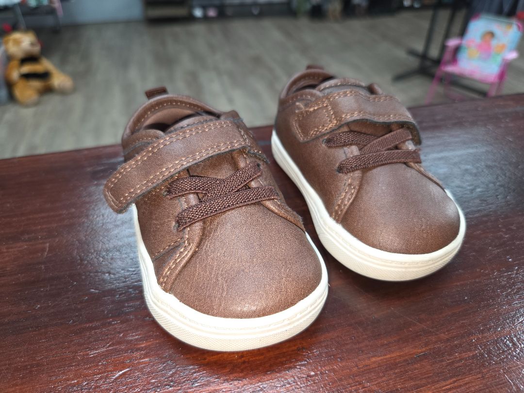 brown carters velcro shoes, shoes 3