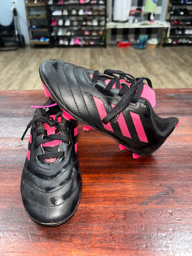 BLACK ADIDAS SOCCER CLEATS, SHOES 13