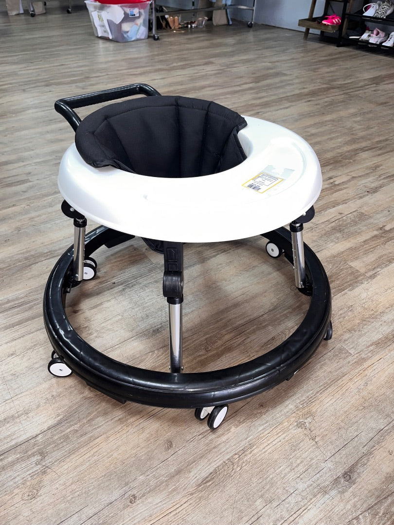 BLACK/WHITE TRANS PAC BABY WALKER