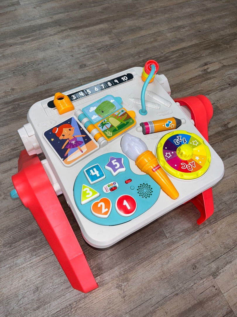 RED FISHER PRICE ACTIVITY TABLE ART EASEL
