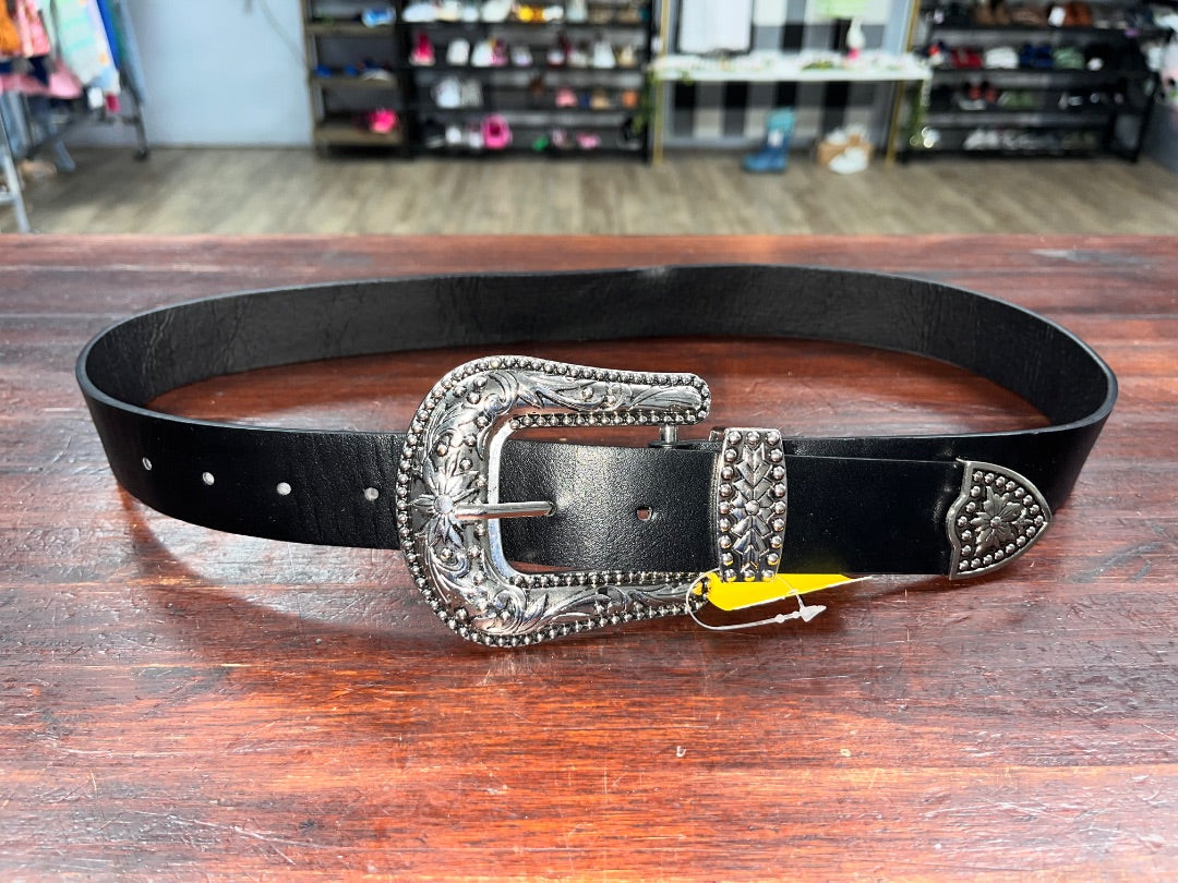 BLACK/SILVER BUCKLE BELT, LADIES
