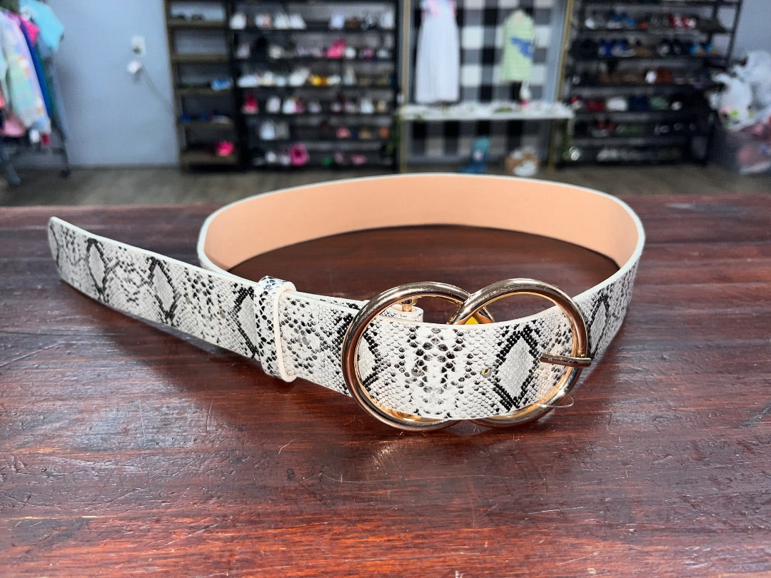WHITE/GREY SNAKE SKIN BELT, LADIES