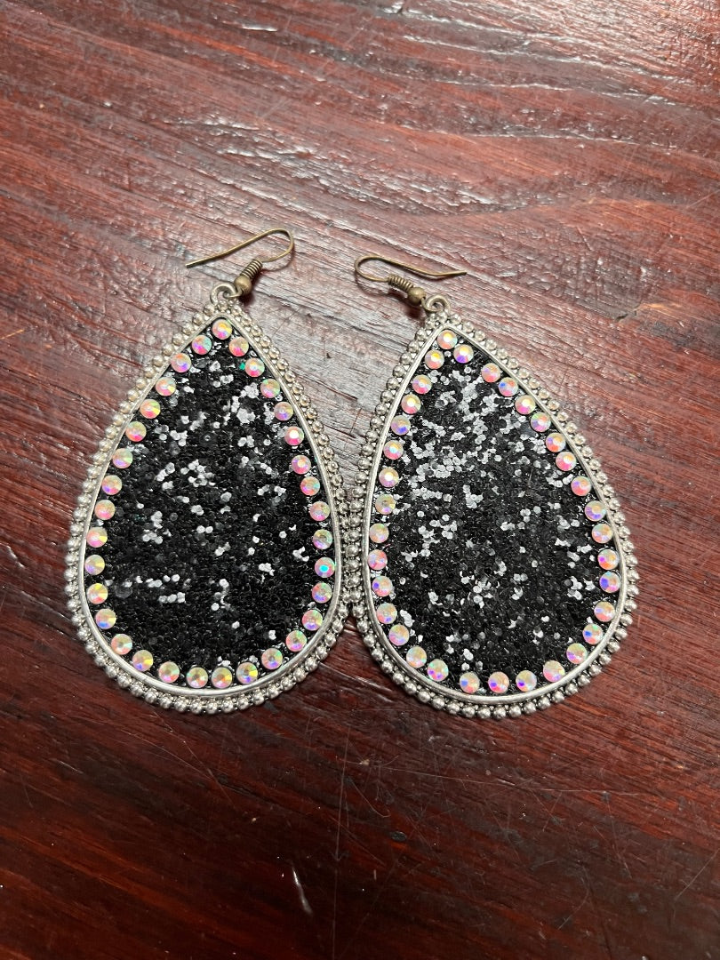 BLACK/SILVER LARGE TEARDROP RHINESTONE EARRINGS