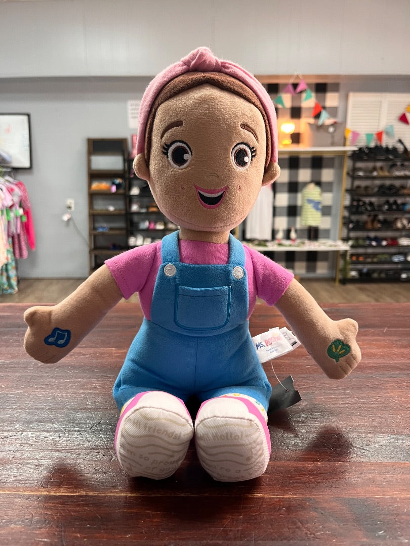 PINK MS RACHEL SPEAK AND SING DOLL, TOYS