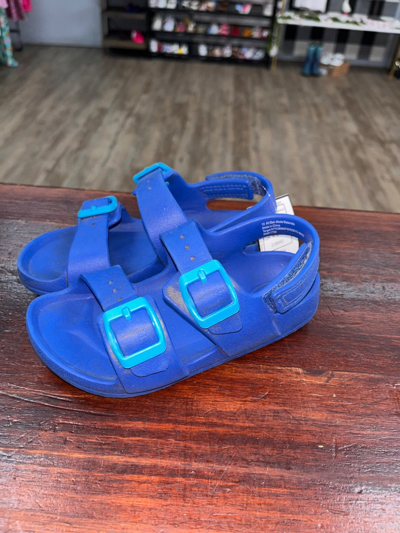 BLUE CAT & JACK RUBBER BUCKLE SANDALS, SHOES 10