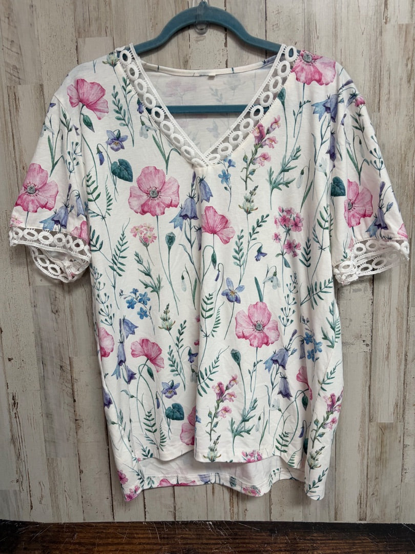 WHITE FLORAL TOP, LADIES 2X