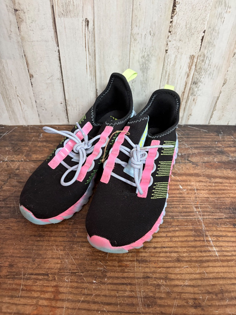 BLACK ADIDAS MESH SNEAKERS, SHOES A5