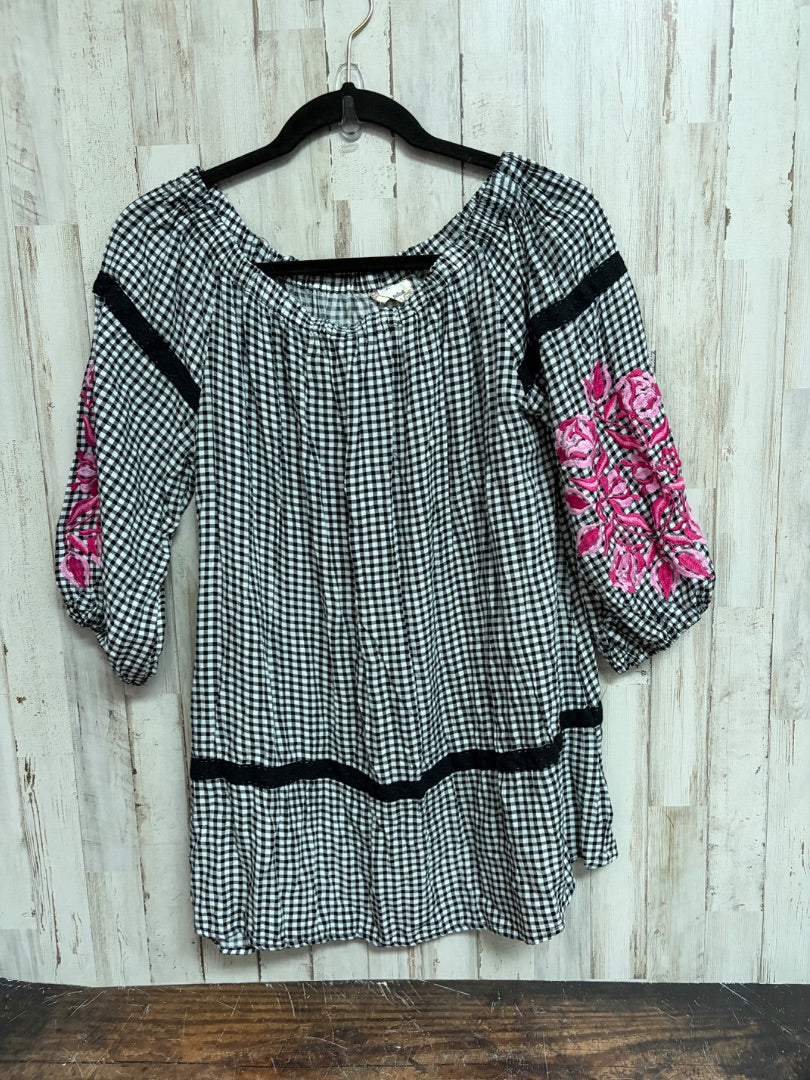 BLACK SOUTHERN STITCH PLAID TOP, LADIES M