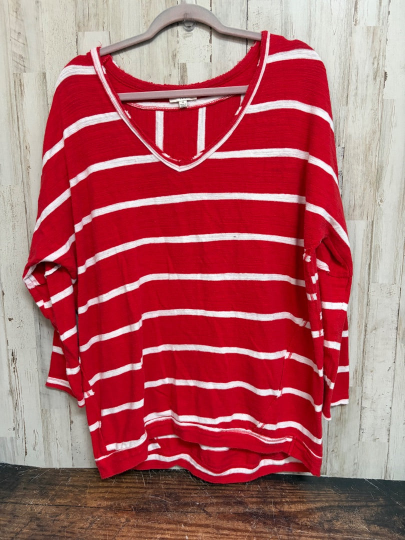 RED UMGEE STRIPE VNECK TOP, LADIES M