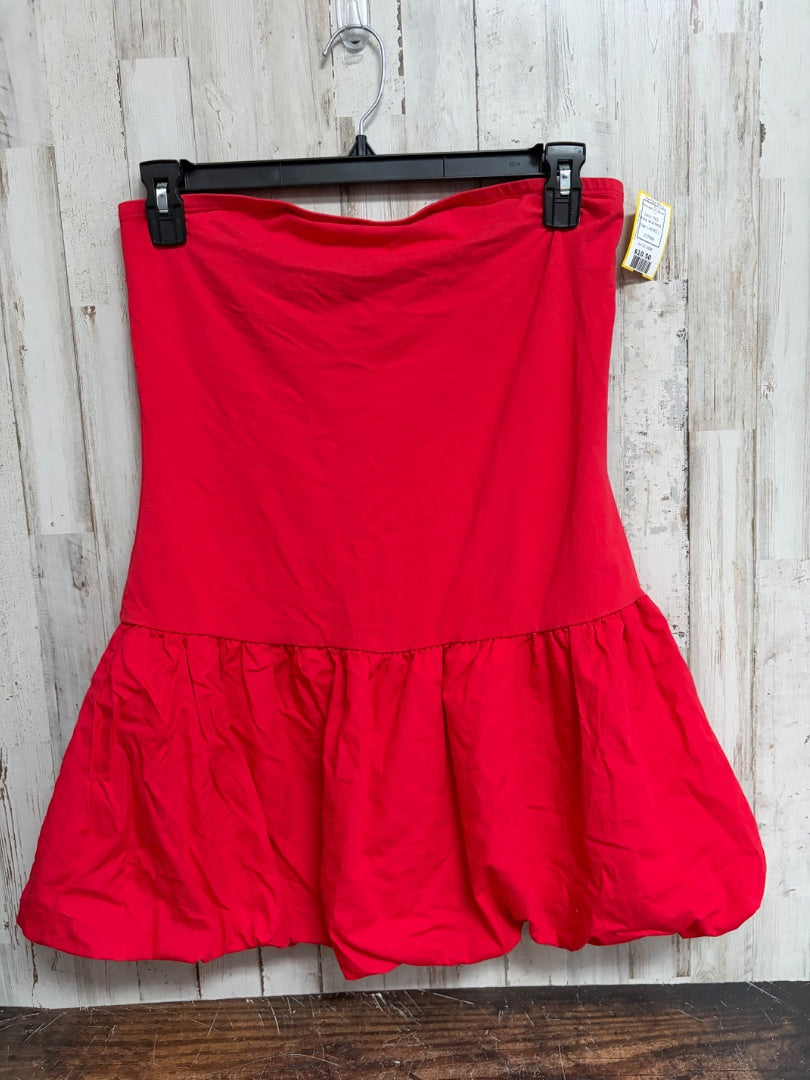 RED STRAPLESS PUFF DRESS, LADIES L