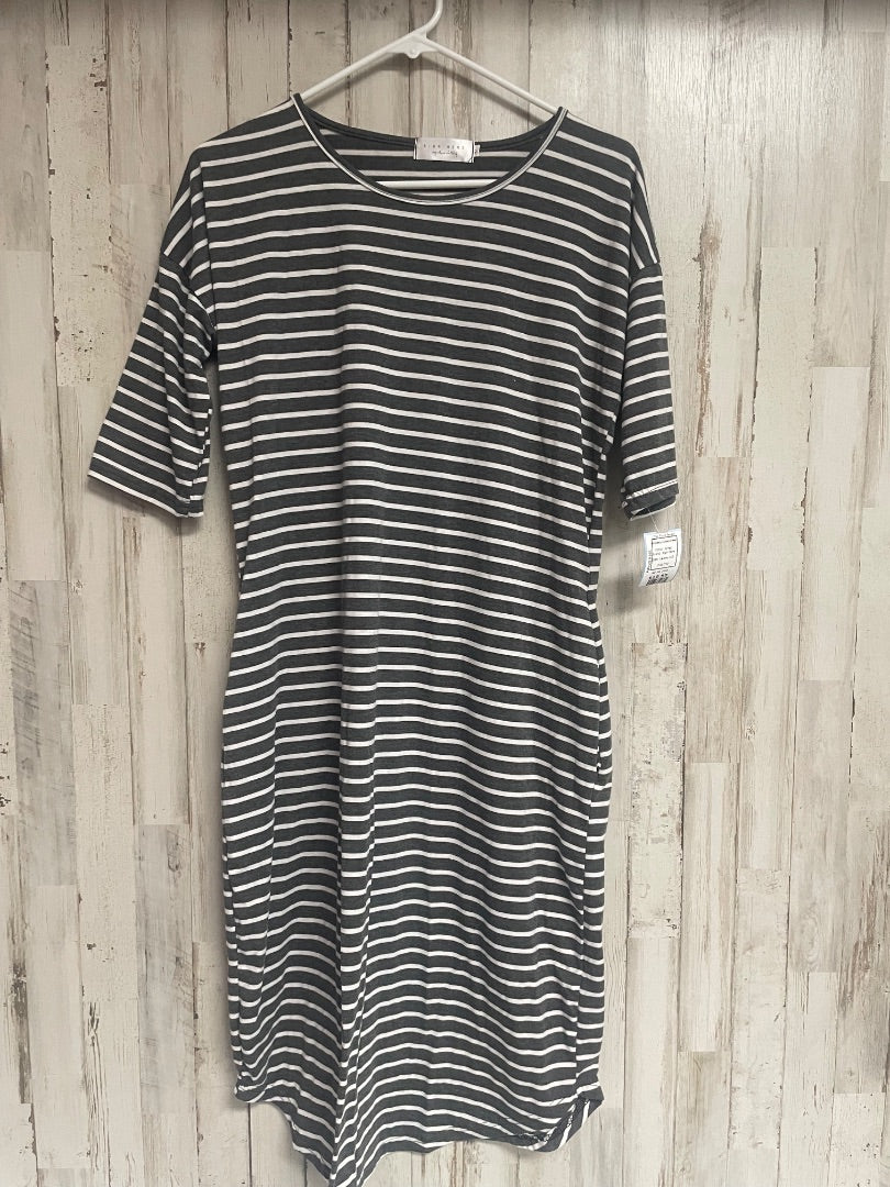 Grey Sign here Striped pocket dress, Ladies M/L