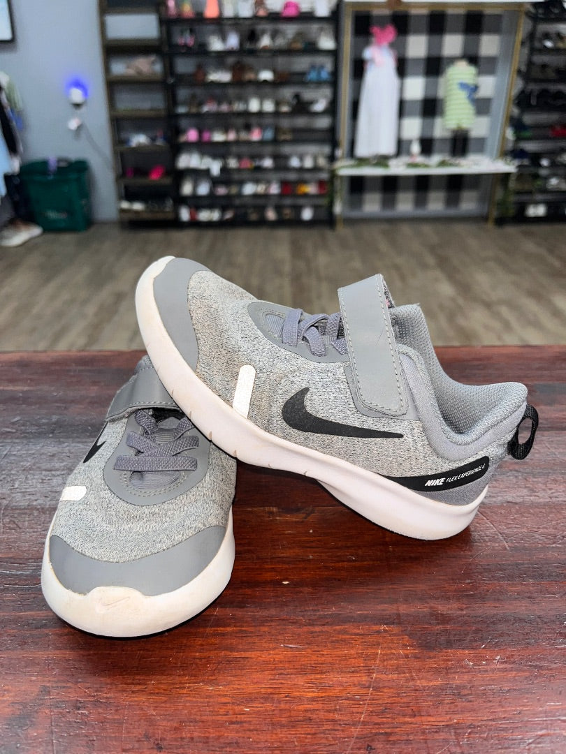 GREY NIKE FLEX SNEAKERS, SHOES 11