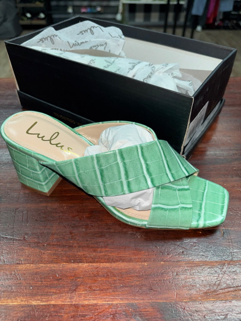 Green Lulus Crocodile embossed high heels, Shoes A7