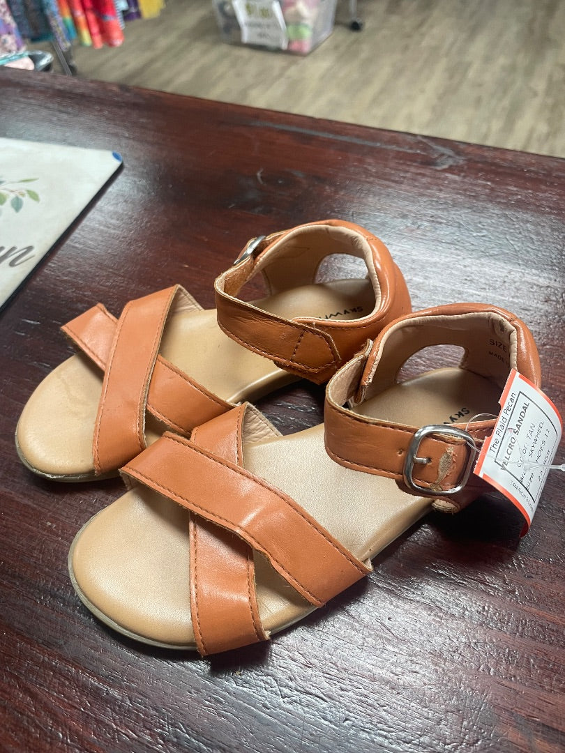 TAN SKYWHEEL VELCRO SANDAL, SHOES 11