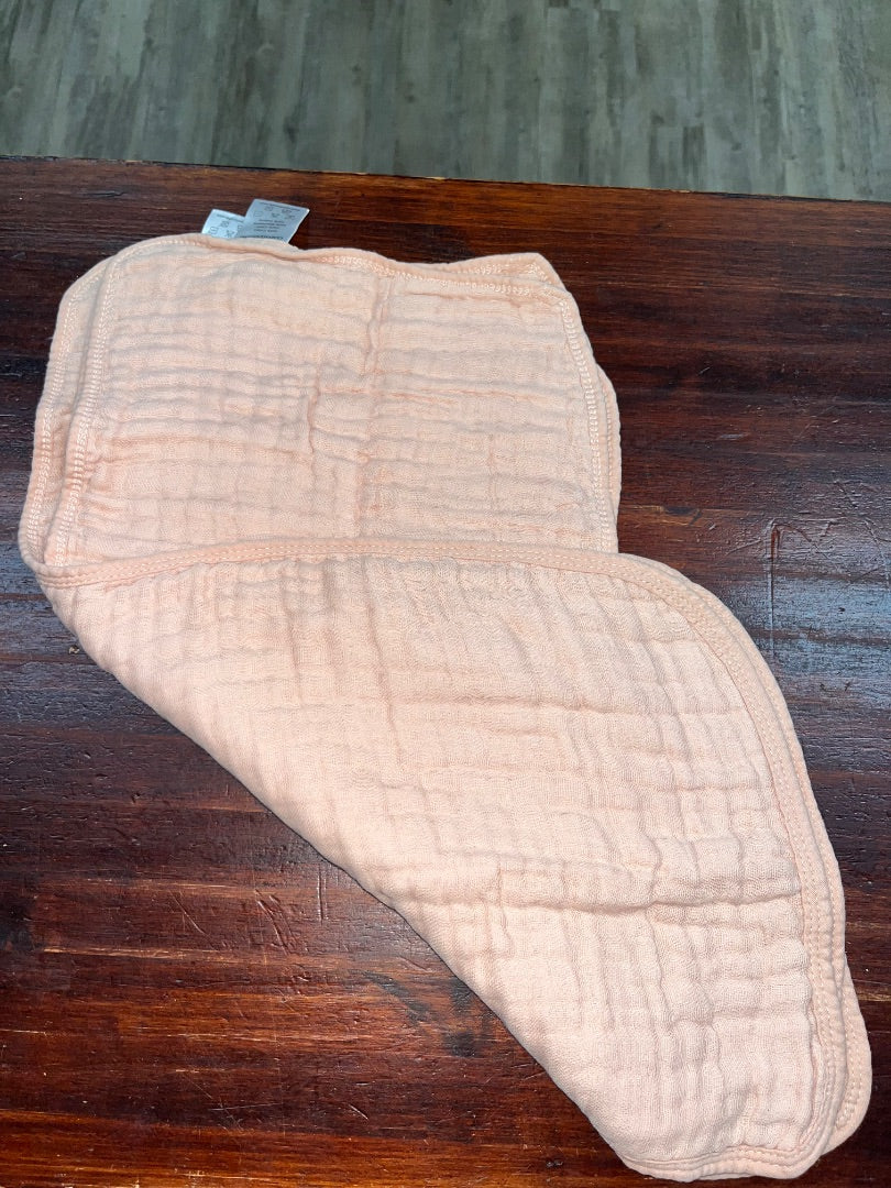 TAN COZY CUBS 3PC MUSLIN BURP CLOTHS