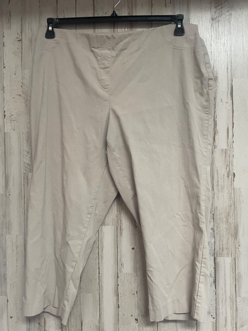 Tan Style co Khaki capris, Ladies 2X