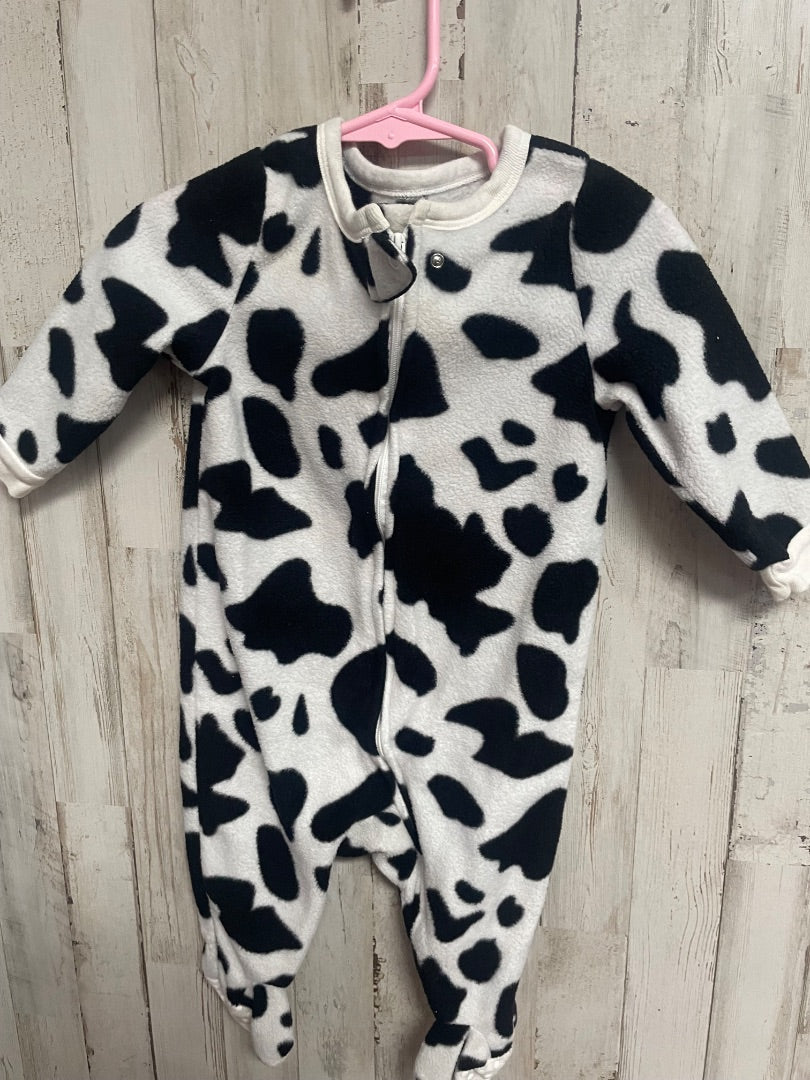 BLACK LEVERET FLEECE COW SLEEPER, GIRL 6-12M