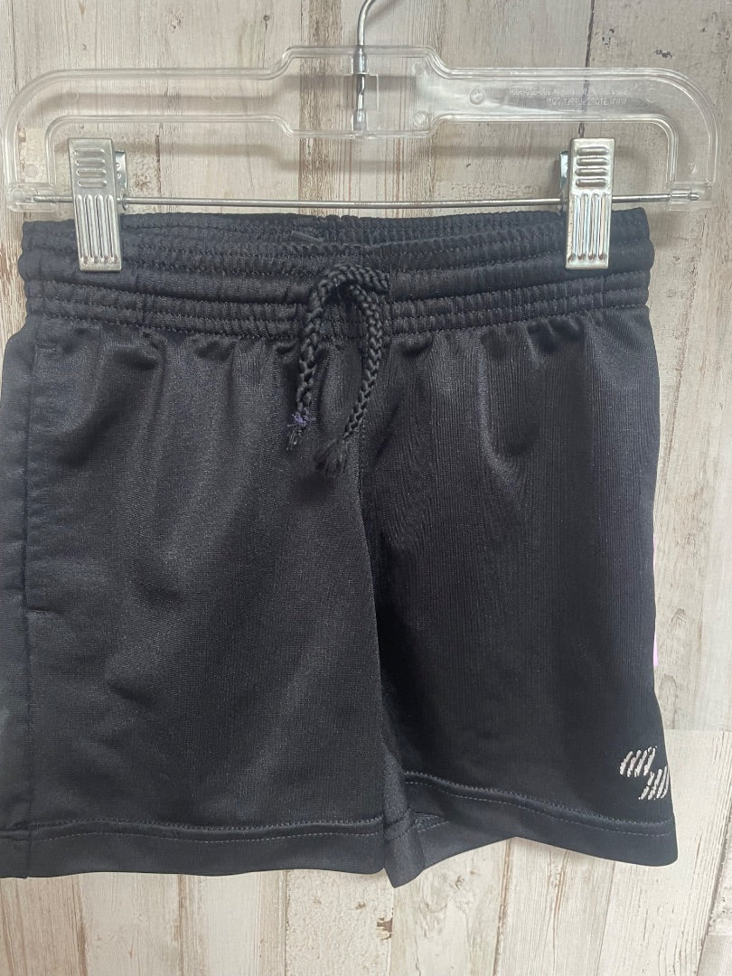 BLACK CHILDRENS PLACE DRY FIT SHORTS, BOY 4