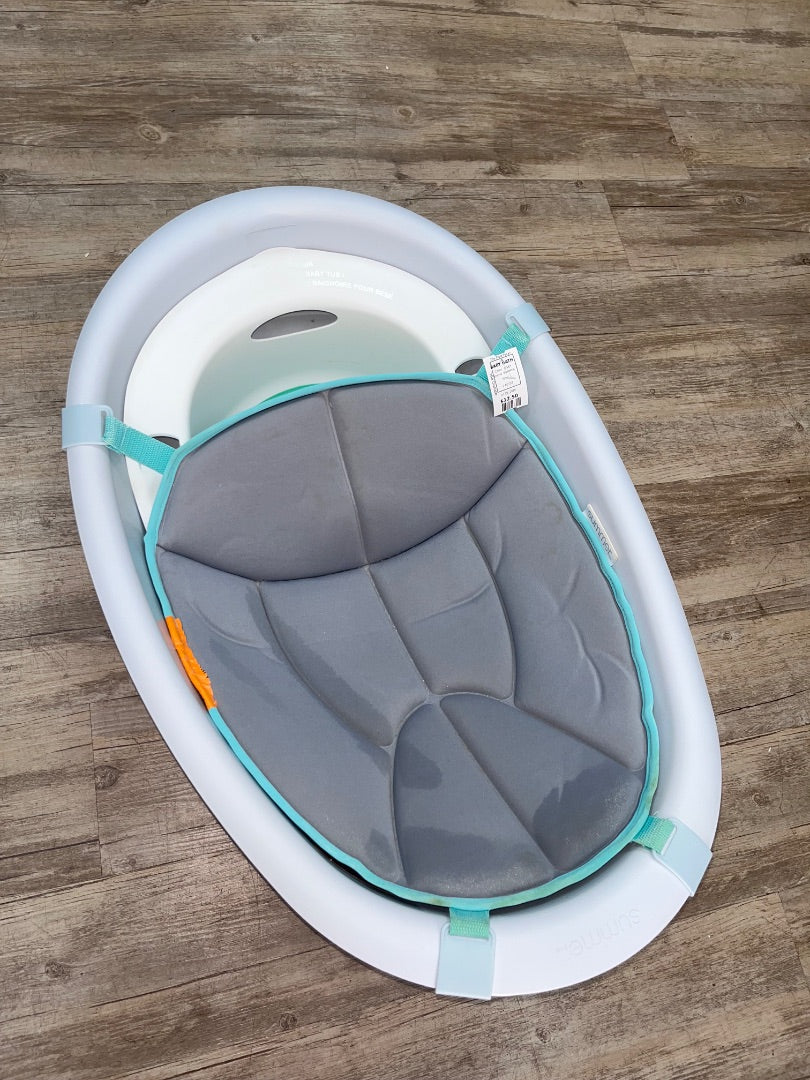 GREY SUMMER BABY BATH