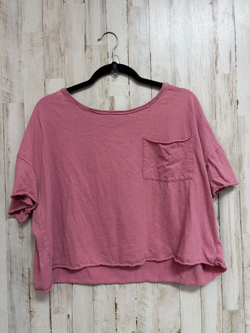 MAUVE LISTICLE POCKET TOP, LADIES M