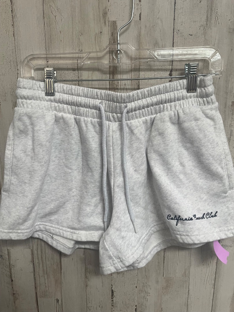 GREY UNIVERSAL THREAD SWEATHSORTS, LADIES S