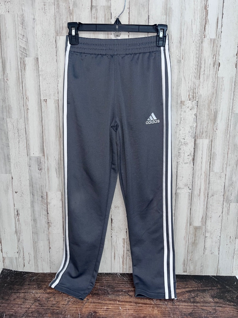 GREY ADIDAS DRY FIT LOGO PANTS, BOY 10/12