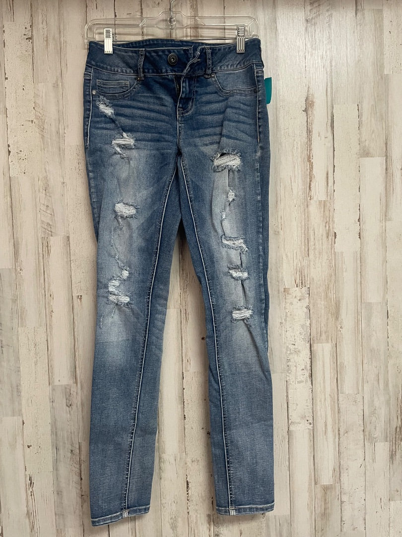 DENIM MAURICES DISTRESS SKINNIES, LADIES S
