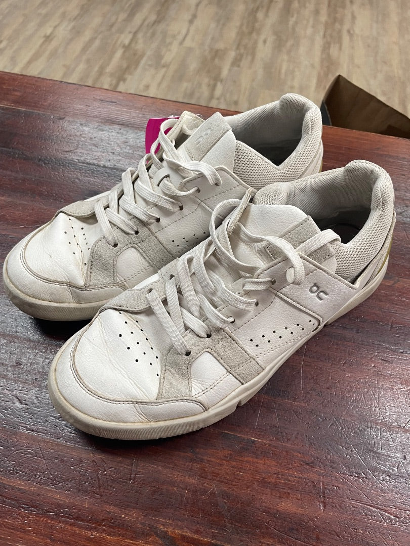 WHITE ON CLOUD LEATHER SNEAKERS, SHOES A10