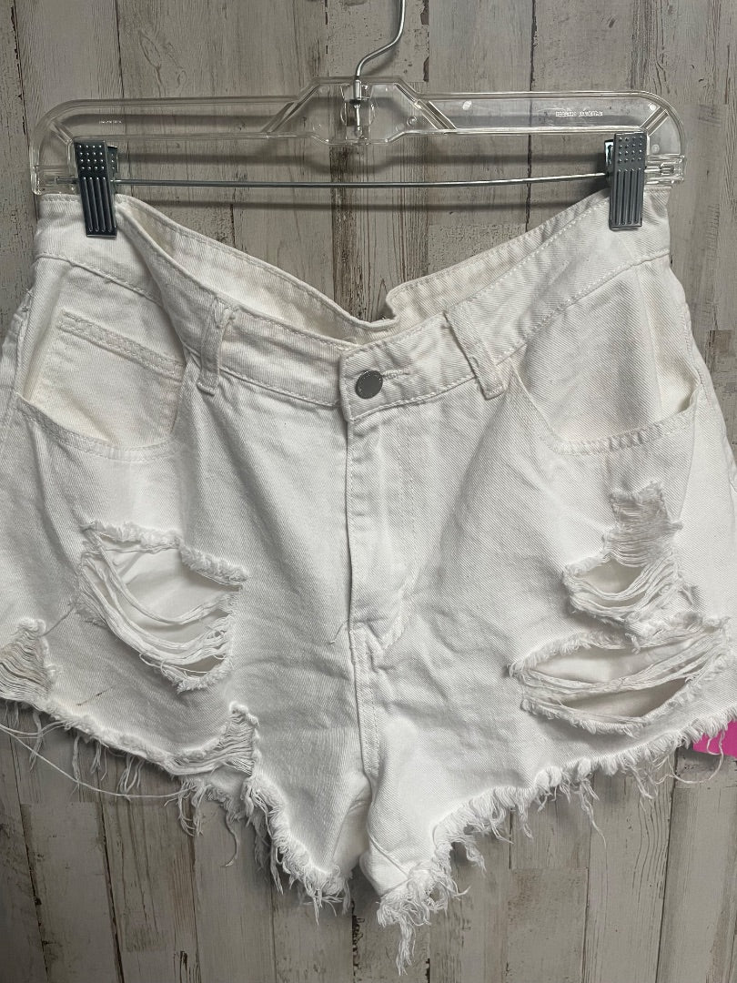 WHITE SHEIN DISTRESSED SHORTS, LADIES XL