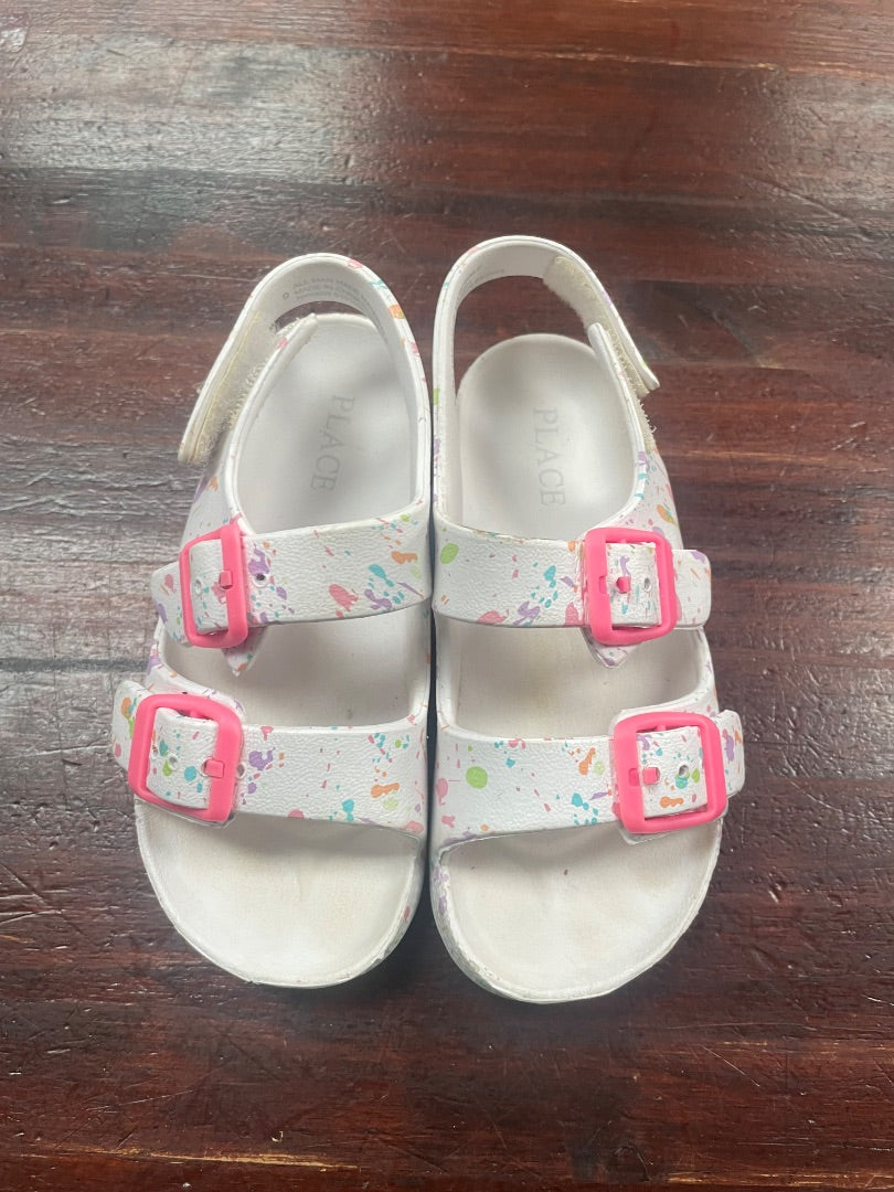 WHITE/PINK CHILDRENS PLACE SPLATTER RUBBER SANDALS, SHOES 9