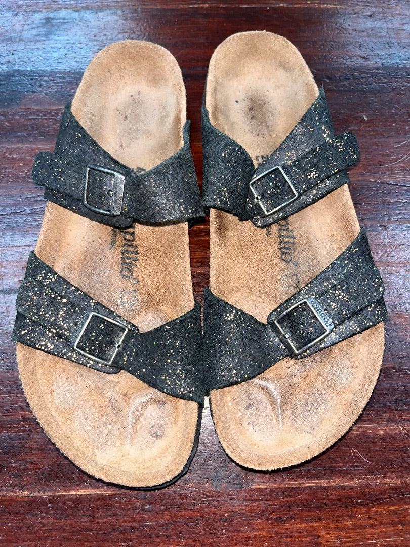 BLACK PAPILLIO BY BIRKENSTOCK GLITTER STRAP SANDALS, SHOES A9