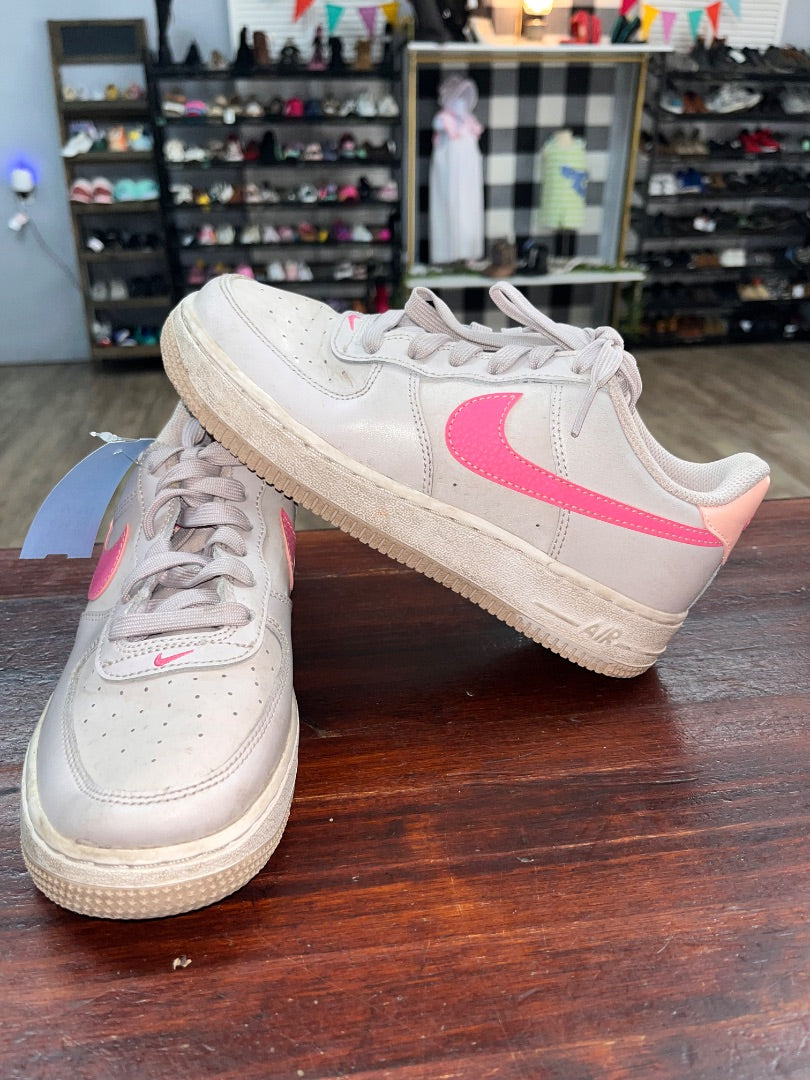 LILAC/PINK NIKE AIR SNEAKERS, SHOES Y4