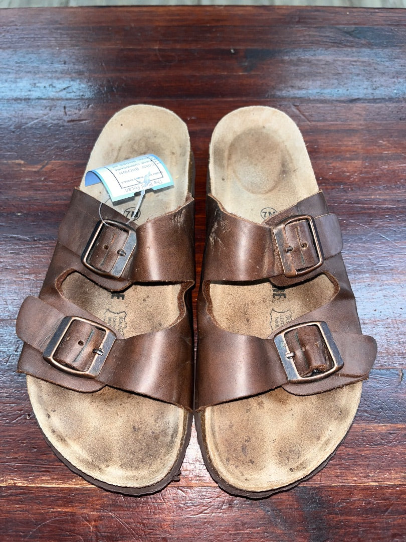 BROWN CUSHIONAIRE DOUBLE STRAP BUCKLE SANDALS, SHOES A7