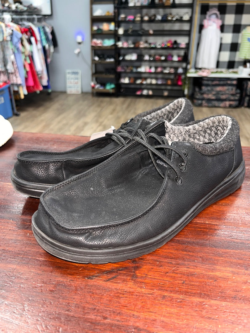 BLACK HEY DUDE SLIP ON SHOES, SHOES MEN 9