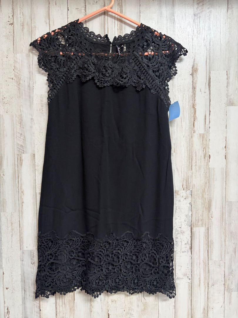 BLACK ANDREE LACE ACCENT DRESS, LADIES S