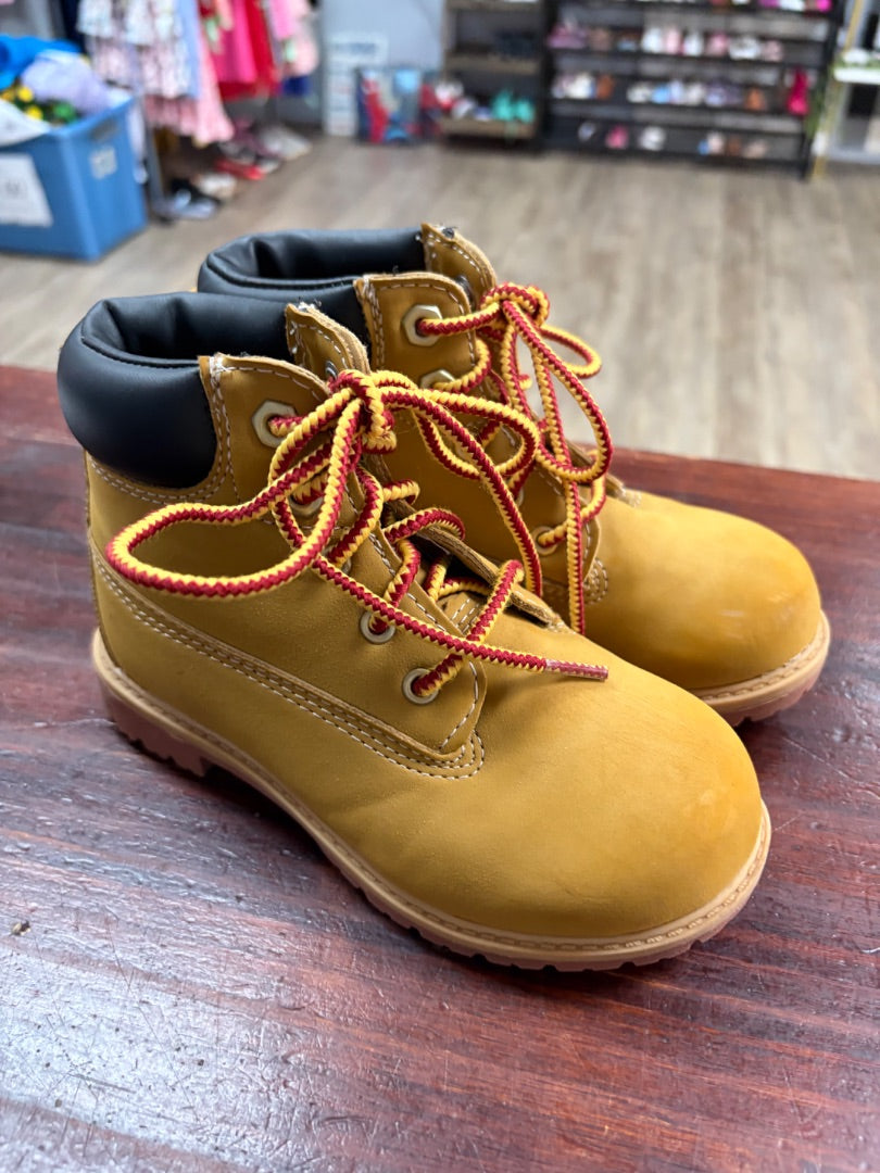 TAN WORK BOOTS, BOY 12